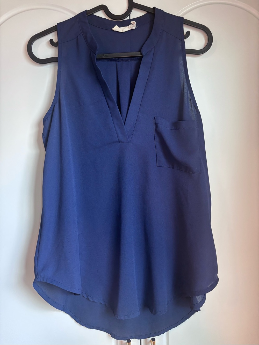 Lush Navy V-Neck Sleeveless Pocket Camisole